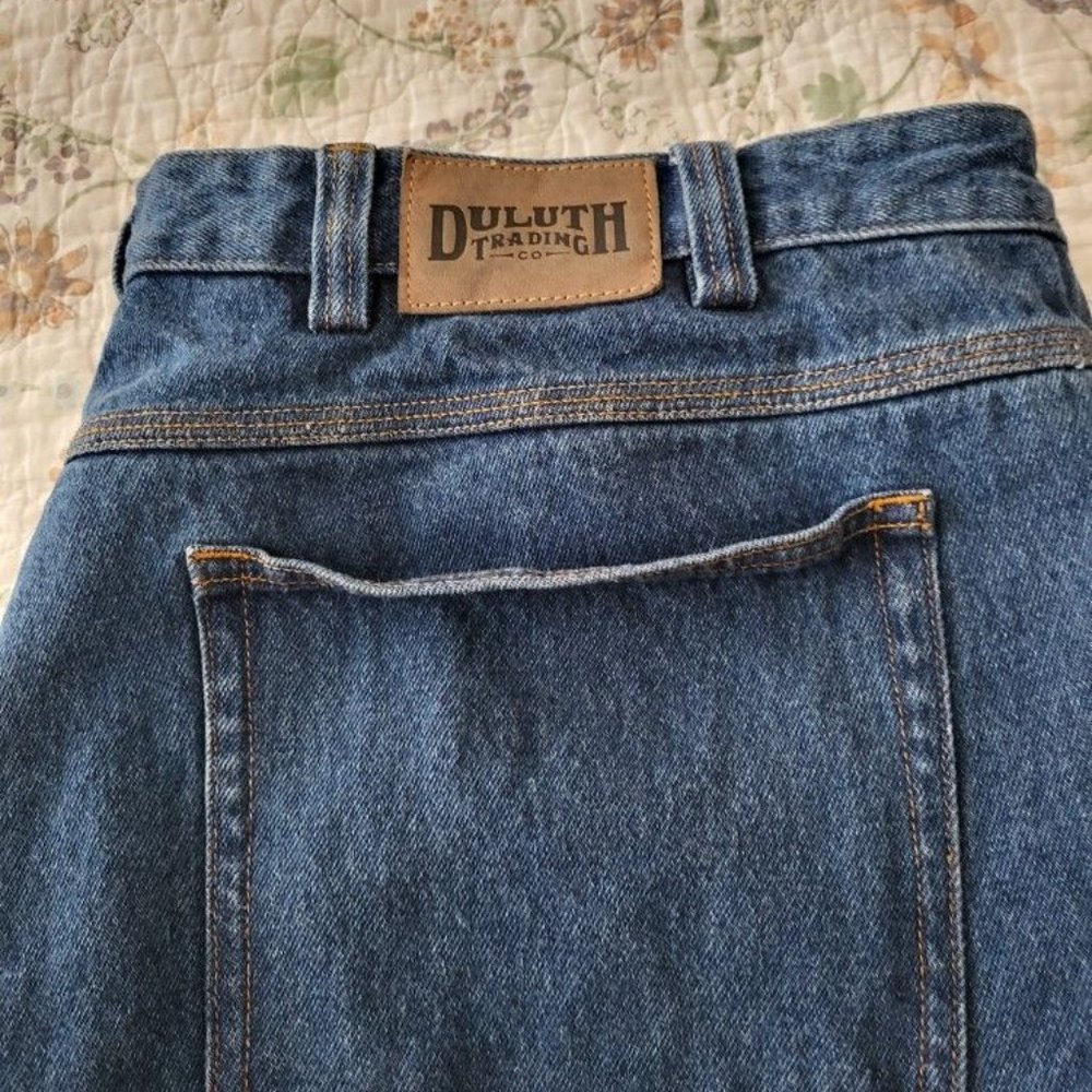 Duluth Blue Jeans 46x32